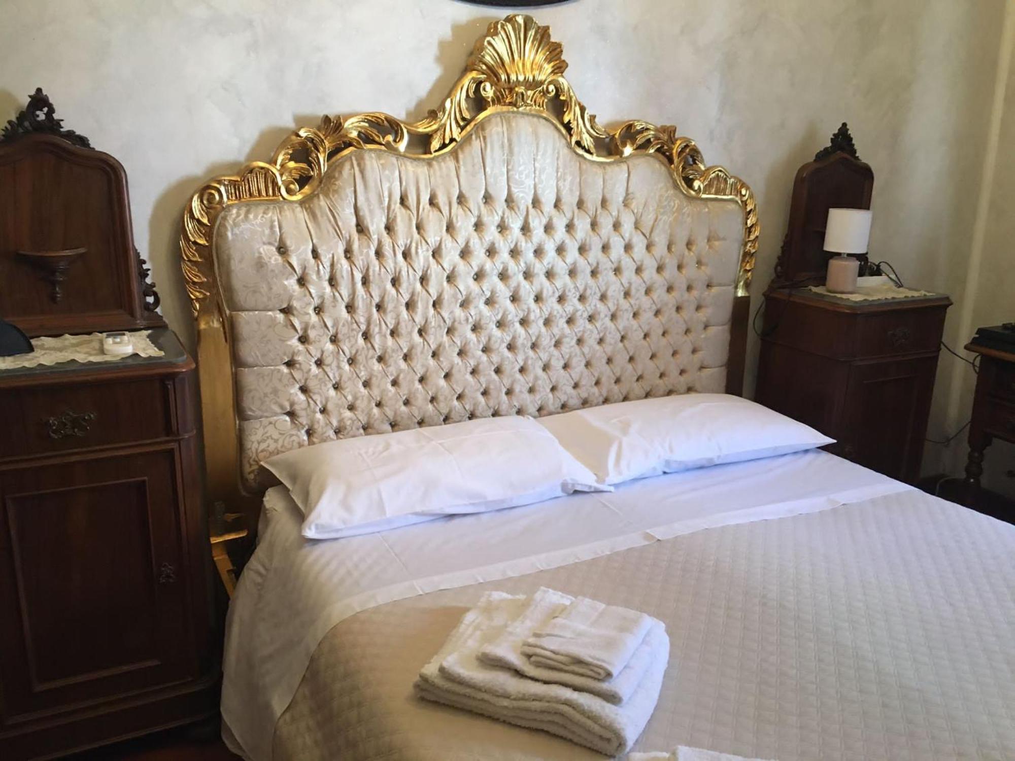 Casa Santa Lucia Apartment Catania Ngoại thất bức ảnh
